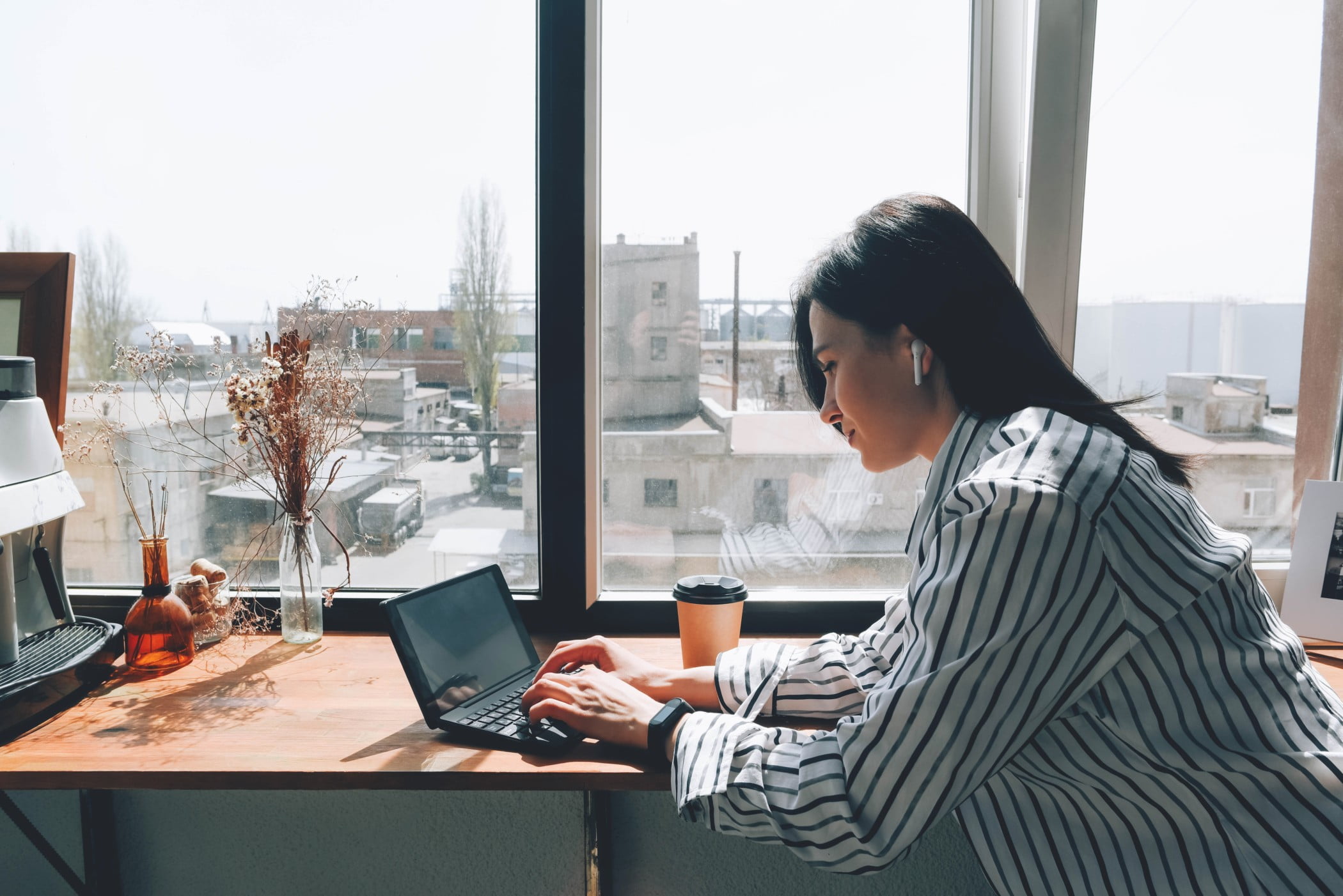 Resume, cover letter, job paper help at The Writing Professor